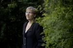 Forældrestøtte. 55-årige Marianne Josephsen og hendes mand støtter jævnligt deres tre voksne børn med alt fra tilskud til briller og studiebøger til hjælp med boligen. 
