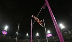 OVERRASKELSE. Jennifer Suhr fra USA formåede overraskende at springe højere end favoritten Elena Isinbaeva. 