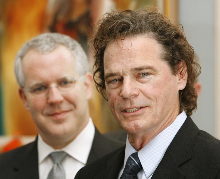 Raindrops... B.J Thomas lå syg med betændt strubehoved, da han i 1969 blev kaldt i studiet for at synge temaet til en ny western - intet mindre end Burt Bacharach-klassikeren 'Raindrops Keep Falling on My Head'. Resten er historie. 