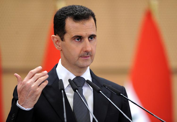 Afløser. Syriens præsident Assad har udnævnt afløser for minister, der forleden hoppede af. 