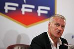 konsekvent. Den nytiltrådte franske landstræner Didier Deschamps skal både holde styr på en flok uvorne spillere og sammensætte et slagkraftigt hold. 