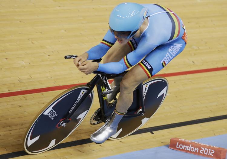 fuld. Gijs van Hoecke på banen i omnium, hvor han blev nummer 15 ud af 18 udøvere. Til gengæld vandt han guld i 'fest', mener engelsk avis. 