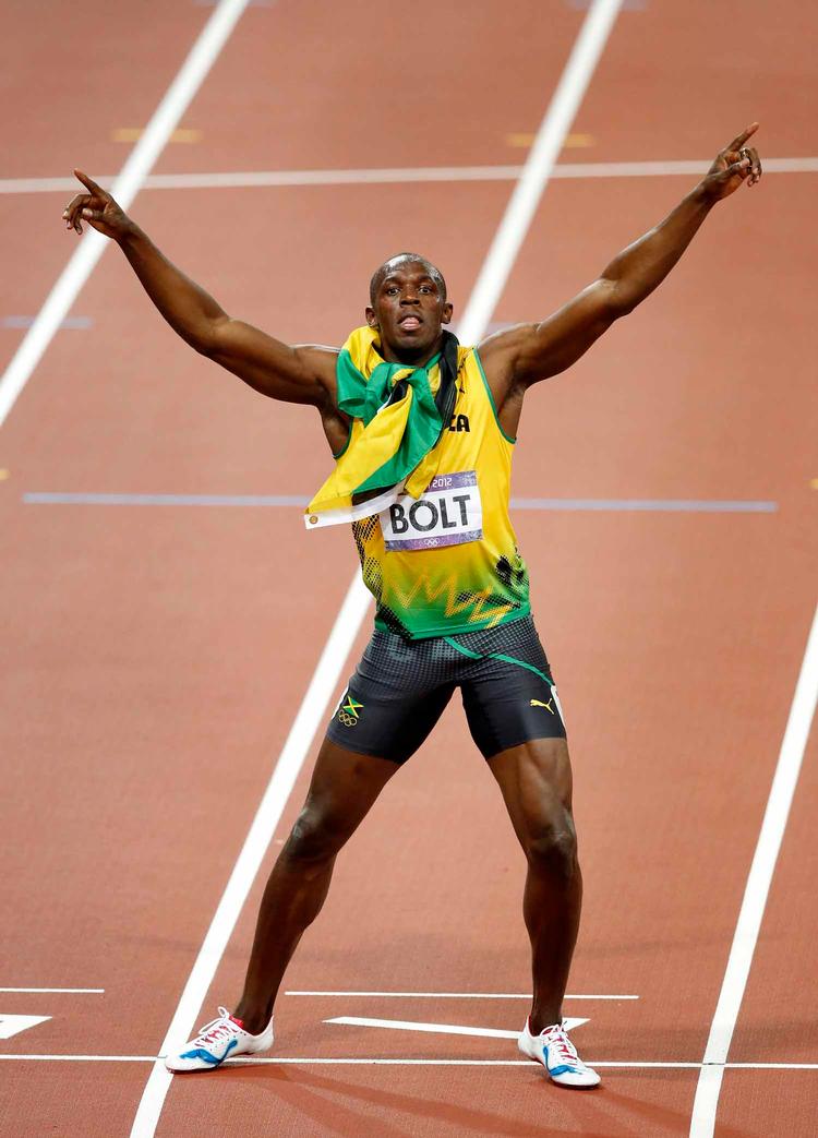 19,32. Bolt var 12/100 sekund hurtigere end Blake på 200 meteren. 