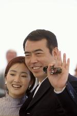 Censur. Kaige har dskillige gange har været i konflikt med styrets strenge censur, blandt andet på grund af det homoseksuelle tema mellem de to hovedpersoner i 'Farvel Min Konkubine'. 