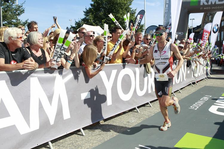 Vinder. Aaron Farlow kom først i mål. 