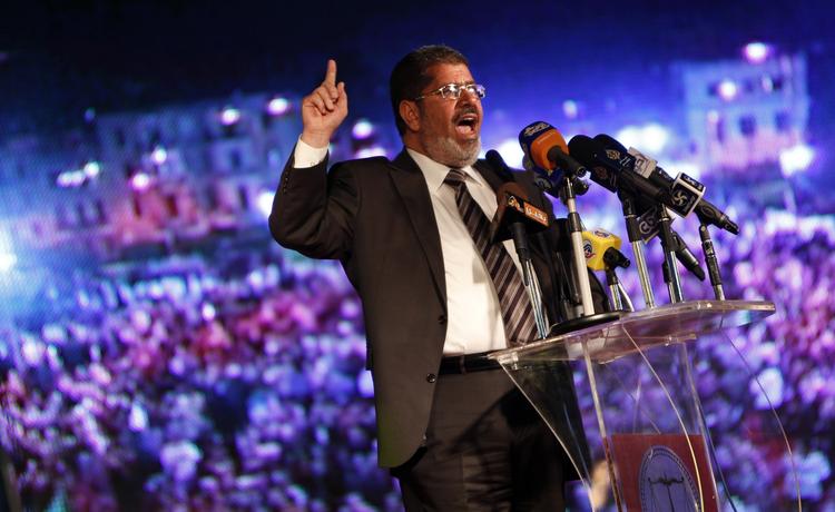 Pensioneret. Mohamed Morsi har sendt sin forsvarminister på pension efter at have ændret forfatningen. 