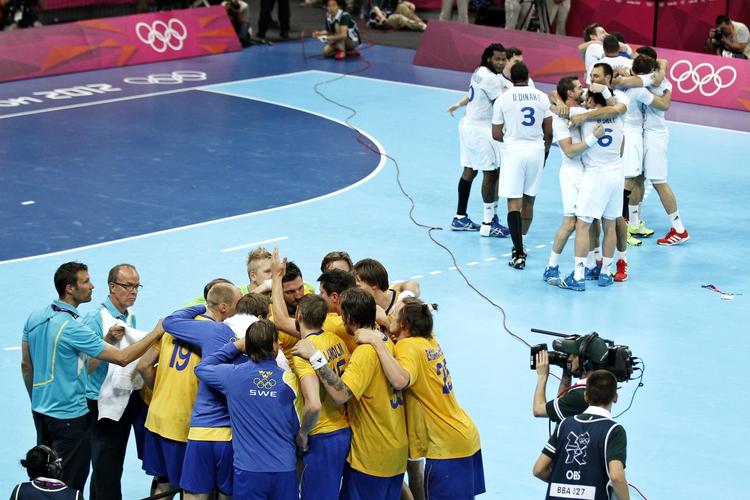 Sølv. Sverige gjorde det af med Danmark og Ungarn på vej mod finalen. Her var franskmændene for stærke. 