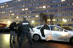 Udlændingepolitik. »Vi vil stramme op, fordi en ubehagelig udvikling har fundet sted over de seneste år: Antallet af udlændinge, der er fundet skyldige i kriminalitet, er steget voldsomt i Danmark«. 