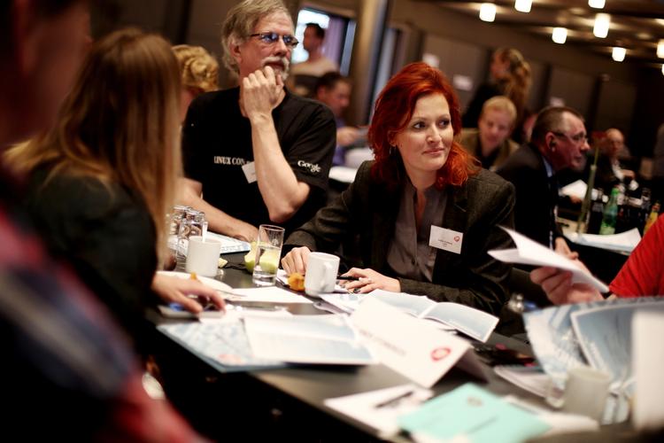 partipolitik. Mette Touborg blev valgt som næstformand i SF's landsledelse under et landsmøde i april. 