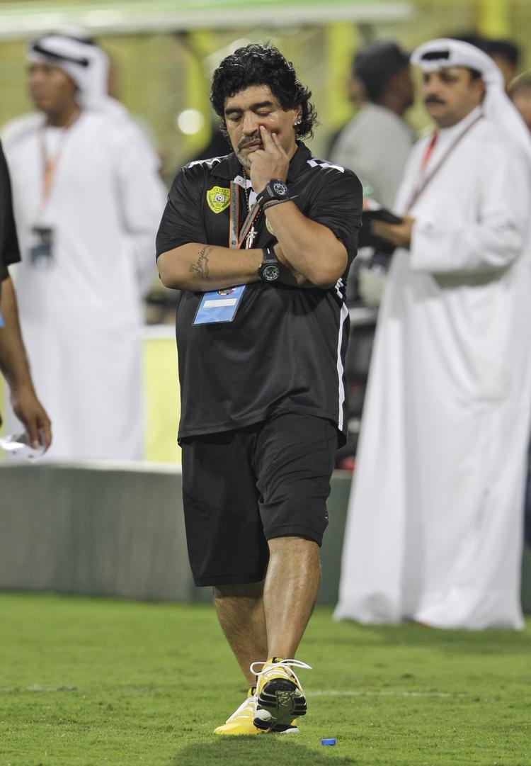 jobsøgende. Diego Maradona havde lagt op til, at Dubai-klubben Al Wasl var på vej mod storhed. Men efter fiasko på banen, blev fodboldlegenden hurtigt fyret. 