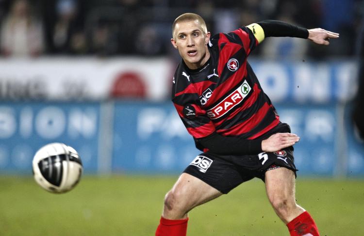 gratis. Martin Albrechtsen fik ikke forlænget sin kontrakt i FC Midtjylland, så Brøndby har sikret sig den tidligere FCK- og West Bromwich-spiller. 