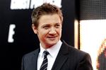 Endelig. Jeremy Renner  befinder sig perfekt i rollen som agent i den højprofilerede Bourne-serie, selvom han undervejs i sin karriere har sagt nej til mange actiontilbud. 