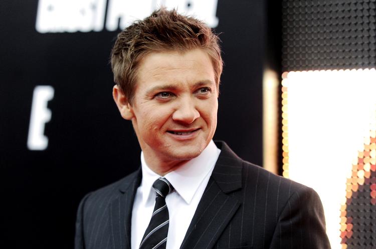 Endelig. Jeremy Renner  befinder sig perfekt i rollen som agent i den højprofilerede Bourne-serie, selvom han undervejs i sin karriere har sagt nej til mange actiontilbud. 
