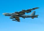 FART. Waverider (den hvide 'raket', der sidder under flyets ene vinge) blev sendt af sted fra et B-52 bombefly. 