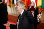helgardering. Finlands udenrigsminister, Erkki Tuomioja, siger, at planen er udarbejdet »for alle tilfældes skyld« 