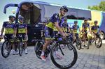 holdløb. Alberto Contador (midt) under den sidste forberedelse før holdløbet, der indleder Vueltaen i aften. 