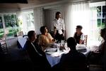 Autentisk. Man får den ægte vare hos Tinggården, der har drevet restaurant i 25 år. 