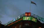 Jyllands-Posten og Politiken fusionerede ved årsskiftet 2002/2003. 
