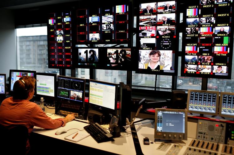 TV2-baby. Der bliver barslet med en ny kanal i TV2 Networks. Meget indikerer, at den nye baby bliver en finanskanal efter TV2 News modellen. 