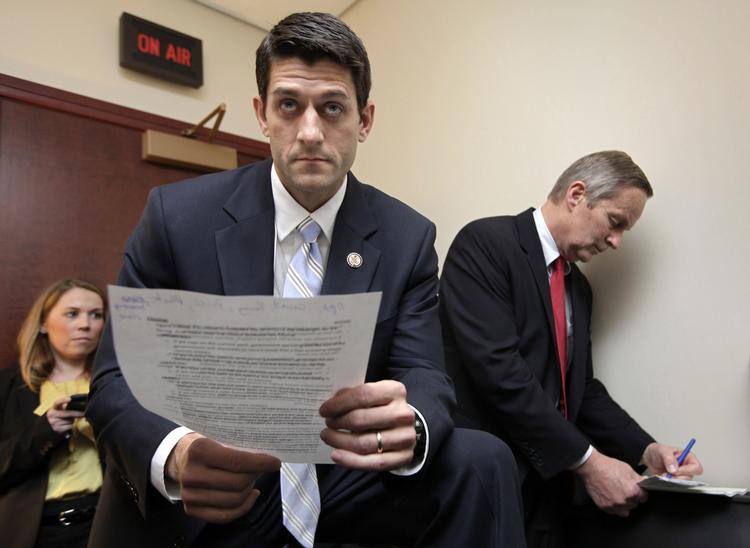 ABORTMODSTANDERE. Vicepræsidentkandidat Paul Ryan (i midten) og hans partifælle, Todd Akin (th), har begge markeret sig som indædte modstandere af svangerskabsafbrydelser under alle omstændigheder. 