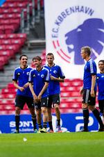 kampklar. Der er højt humør  i FCK-lejren inden den første kamp mod franske Lille i aften. 
