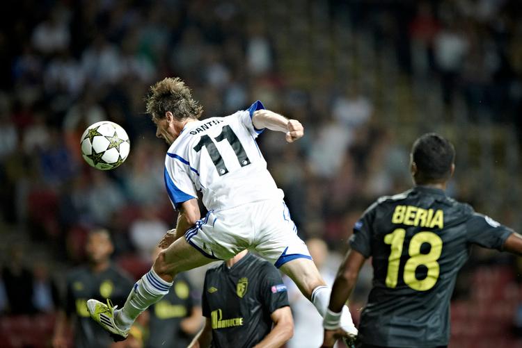 udnyttelse. FC Københavns Cesar Santin fik i perioder af første halvleg gode arbejdsbetingelser i franskmændenes forsvar, og brasilianeren udnyttede det blandt andet til at score til 1-0. Foto: Mikkel Khan Tariq/Polfoto