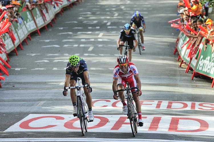 HURTIGST. Joaquim Rodriguez (th) var hurtigere end Contador (bagerst), da årets Vuelta a Espana for første gang blev afgjort på en stigning. 