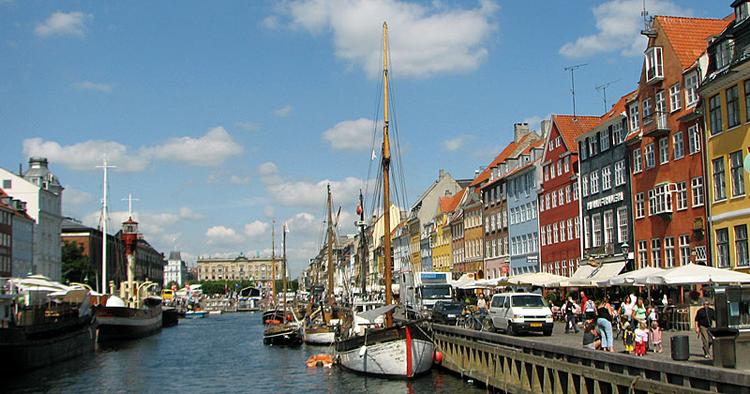 TRÆKPLASTER. Nyt råd skal være med til at få udenlandske turister til at besøge Danmark igen. 