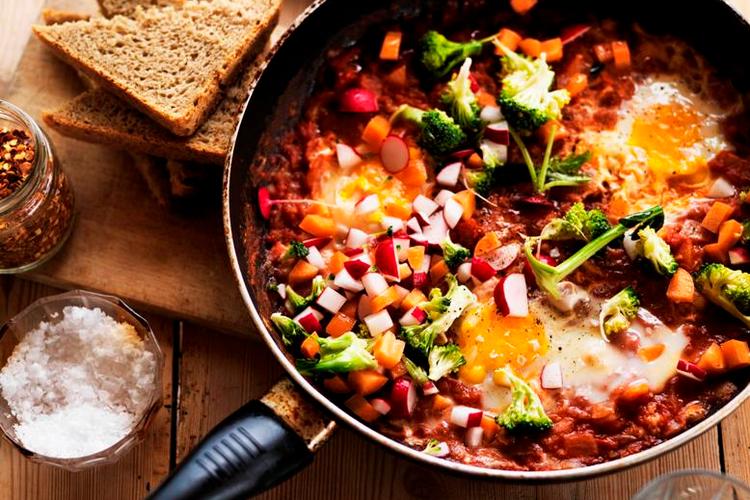 Thai shakshuka