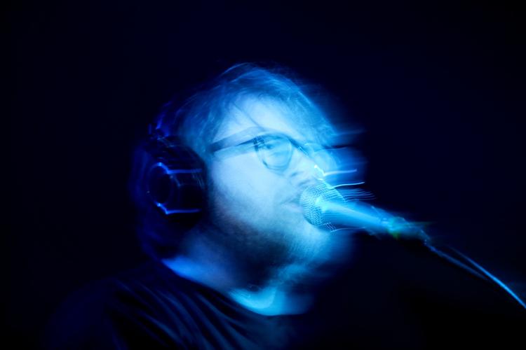 Sammenskud. I Got You on Tape (her forsanger Jacob Bellens) og WhoMadeWho optrådte senest på samme scene på Texas-festivalen South by Southwest sidste år. 