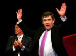EKSTRALØN. Den tidligere premierminister Gordon Brown har tjent mere end 8 millioner danske kroner i de seneste 12 måneder for arbejde uden for parlamentet. 