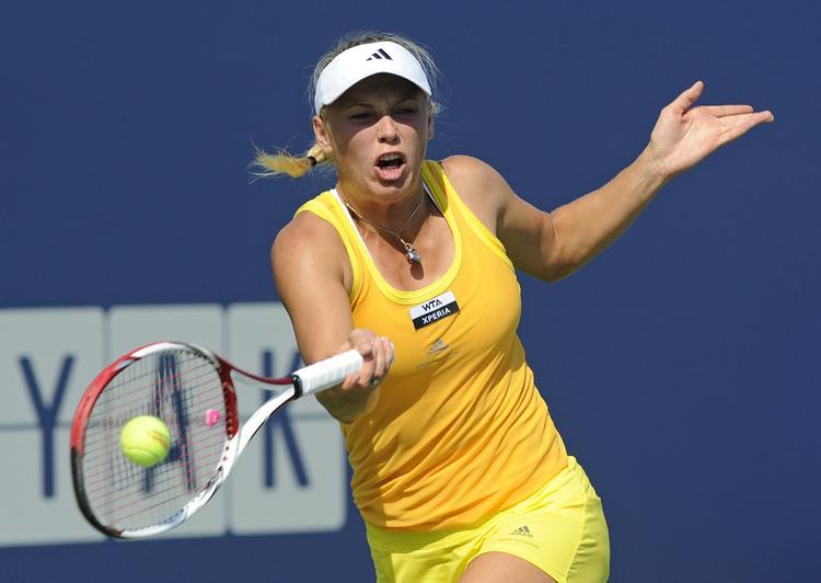 semifinalist. For tredje gang i denne sæson er Caroline Wozniacki i semifinalen i en WTA-turnering. 
