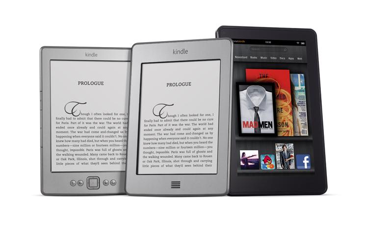FAMILIEFORØGELSE. Amazons lille Kindle-familie (bill.) bliver udvidet 6. september, dagen efter både Nokia, Microsoft og Motorola har præsenteret deres store nyheder. 