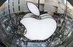 Millionindtægt. Danske pensionsselskaber har på bare et år tjent mange millioner kroner på deres Apple-aktier. 