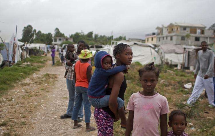 Sårbare. Børn i en teltlejr uden for Port-au-Prince. 
