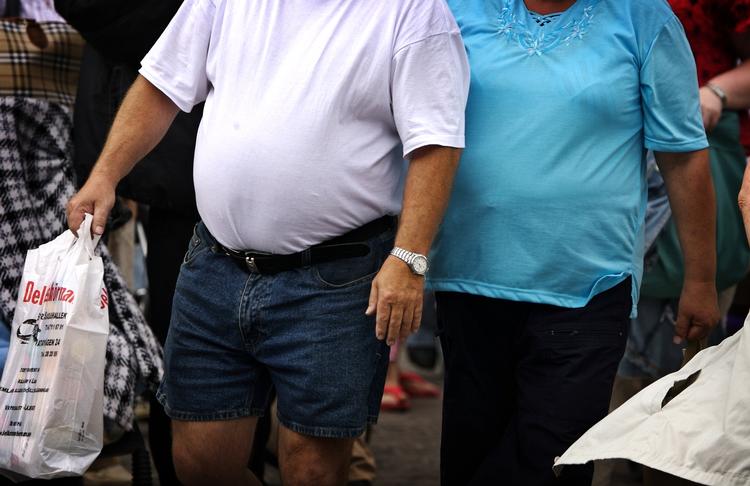 Forskning. I foråret offentliggjorde en række amerikanske forskere en artikel i American Journal of Clinical Nutrition, hvor de på baggrund af studier pegede på, at kroppens vægtbalance handler om meget andet end mad og forbrænding. De processer, der sker i kroppen, er langt mere komplekse. 