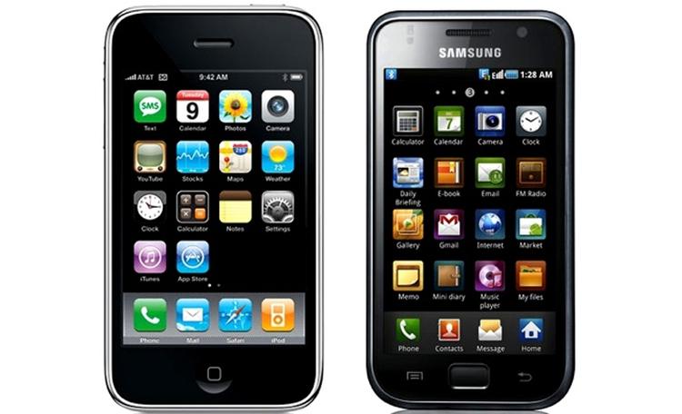 PLAGIAT. Samsung vil appellere dommen i Apple-patentsagen, der blandt andet handler om udformningen af Samsung Galaxy S (th.) overfor iPhone (tv.). 