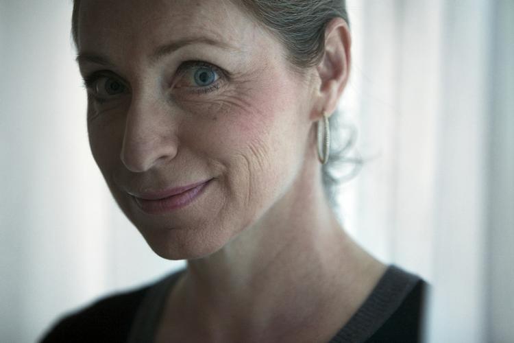 UNGESATSNING. Nordeas forbrugerøkonom Ann Lehmann Erichsen roser regeringens satsning på at hjælpe unge i det nye finanslovsforslag. 