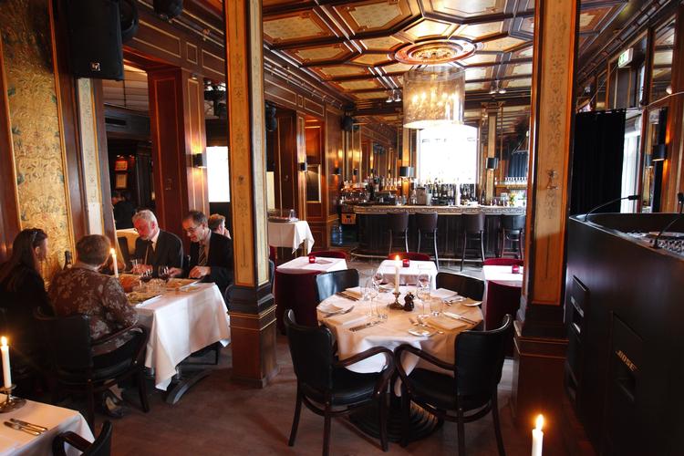 Forvandling. Den mere end 200 år gamle restauration A Porta på Kgs. Nytorv genåbner snart som en McDonalds. 
