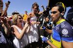 favorit. Alberto Contador (th) virker som den mest friske af favoritterne, mener chef for konkurrentens hold. 