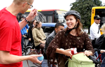Gulerod. I stedet for at straffe dem, der kører råddent, belønner karmaagenter høflige cyklister. 