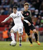Millionsalg. BBC's prisskilt på 47 millioner forekommer noget højt, når man tager i betragtning, at Oviedo (t.v.) kun har spillet 46 kampe for FCK. Men venstrebensspillere er som regel noget dyrere, fordi der er færre af dem. 