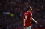 Væk. I 2011 sluttede Berbatov som delt topscorer i Premier League, mens han i sidste sæson var degraderet til reserve. 
