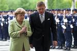 Forventninger. Slovkiets premierminister, Robert Fico, anser det for lige så sandsynligt, at eurozonen bryder sammen, som at den består. 