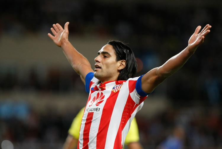 Hattrick. Atlético Madrids Radamel Falcao jubler efter at have scoret sit tredje mål mod Chelsea. 