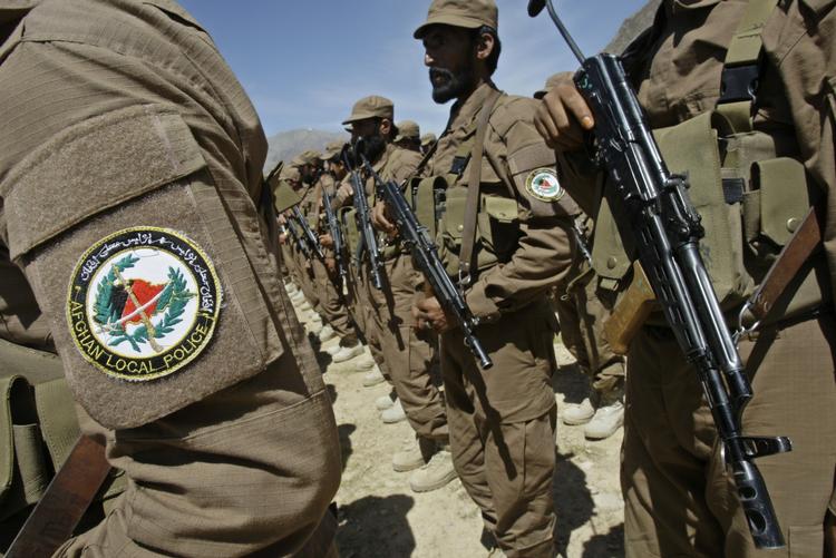 Rekrutter. Uddannelse af afghanske soldater og politifolk er en vigtig opgave for amerikanerne, men den er pt. sat på stand-by. 
