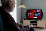 dyrt. En fladskærm koster typisk flere tusind kroner, men danskerne bruger i gennemsnit tre gange så meget på løbende tv-udgifter, som de bruger på indkøb af tv. 