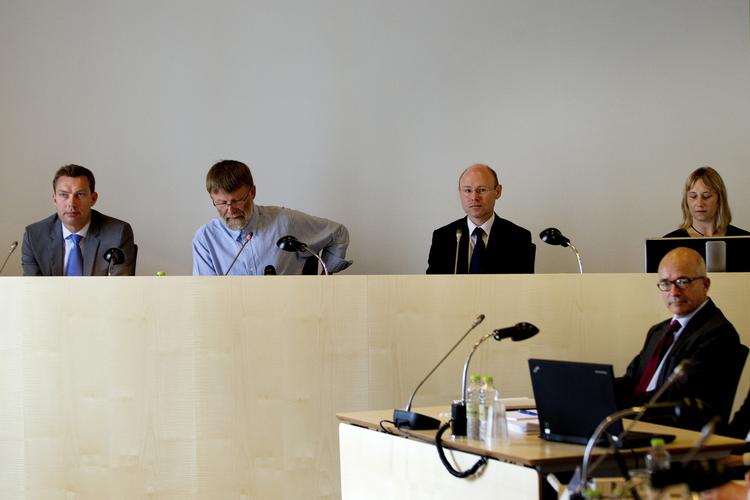 granskning. Skattesagskommissionen indledte i sidste uge behandlingen af den læk, der har været af Helle Thorning-Schmidts og Stephen Kinnocks skattesag. 