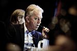 FÆRDIG. Villy Søvndal trækker sig som formand for SF. Til gengæld bliver han som udenrigsminister. 