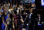 PARTIFEST. Præsident Barack Obama var i går på scenen ved demokraternes partikongres, hvor han talte om løfter for fremtiden, ikke skønmalerier af nutidens økonomi. 
